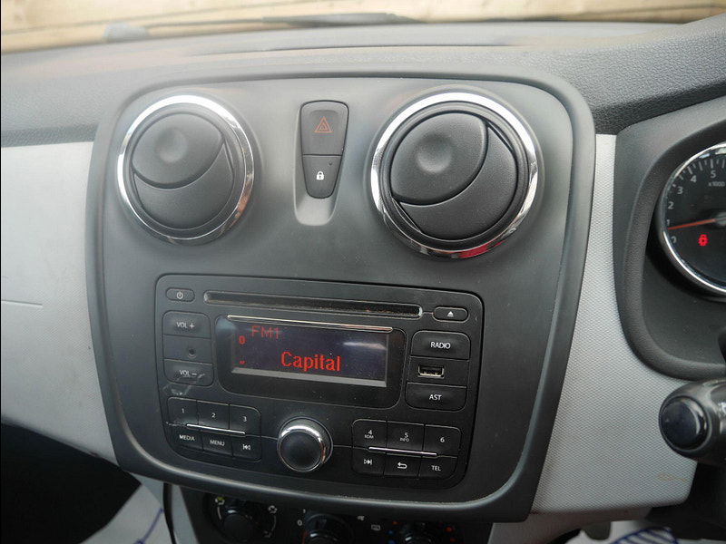 Dacia Sandero 1.2 Ambiance Euro 5 5dr 5dr Manual 2025