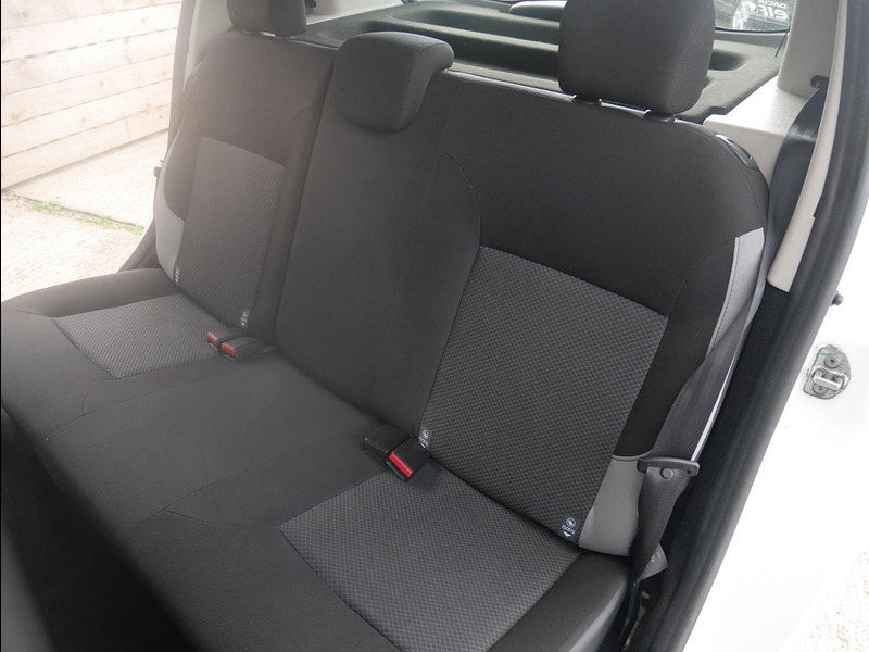 Dacia Sandero 1.2 Ambiance Euro 5 5dr 5dr Manual 2025