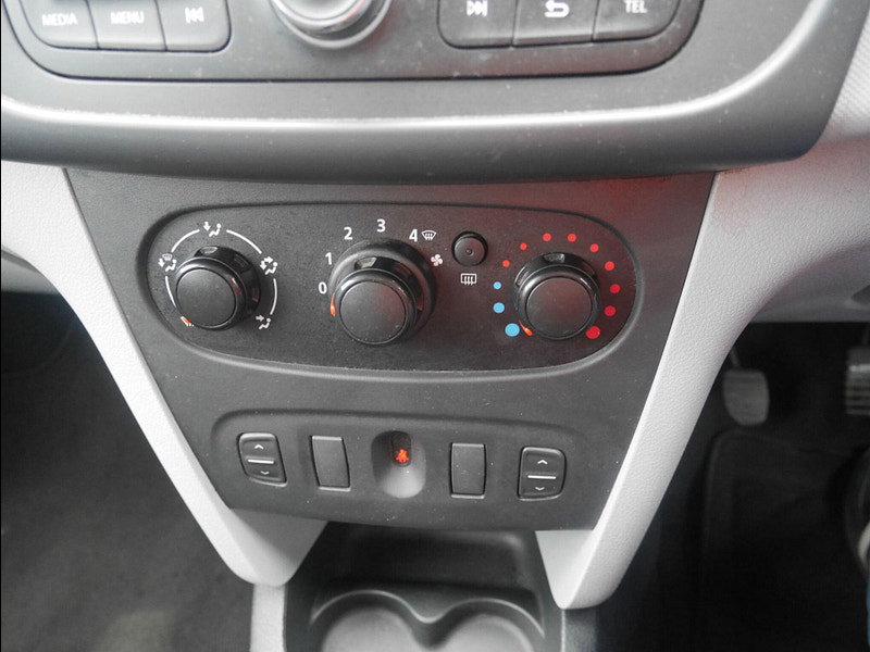 Dacia Sandero 1.2 Ambiance Hatchback 5dr Petrol Manual Euro 5 (75 ps) 5dr Manual 2026
