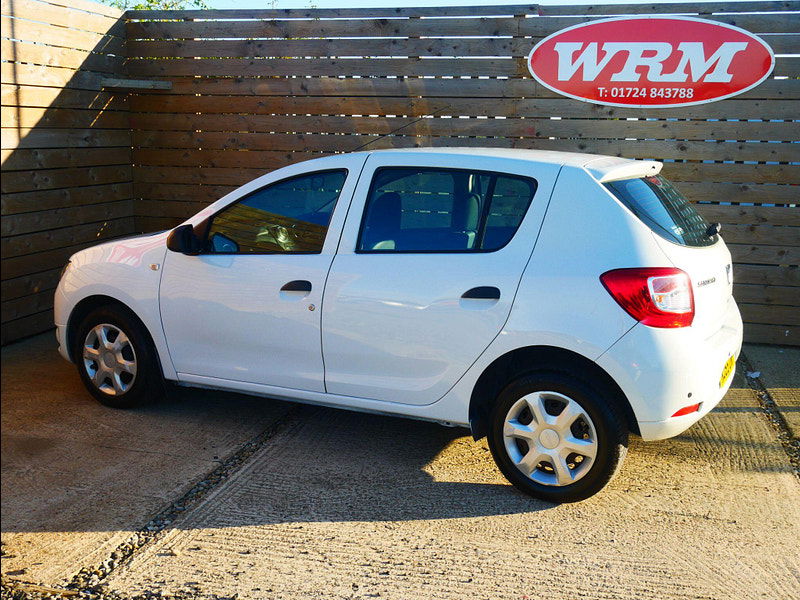 Dacia Sandero 1.2 Ambiance Hatchback 5dr Petrol Manual Euro 6 (75 ps) 5dr Manual 2025