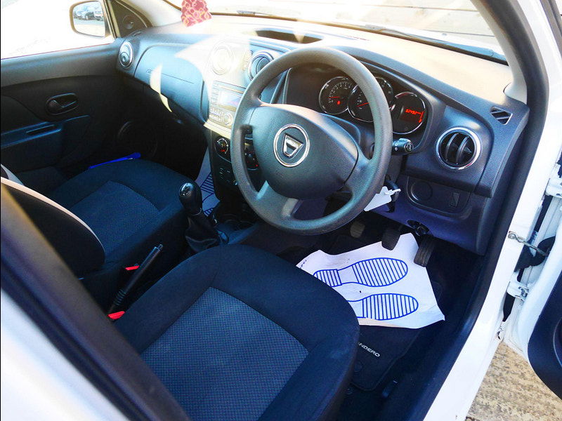 Dacia Sandero 1.2 Ambiance Hatchback 5dr Petrol Manual Euro 6 (75 ps) 5dr Manual 2025