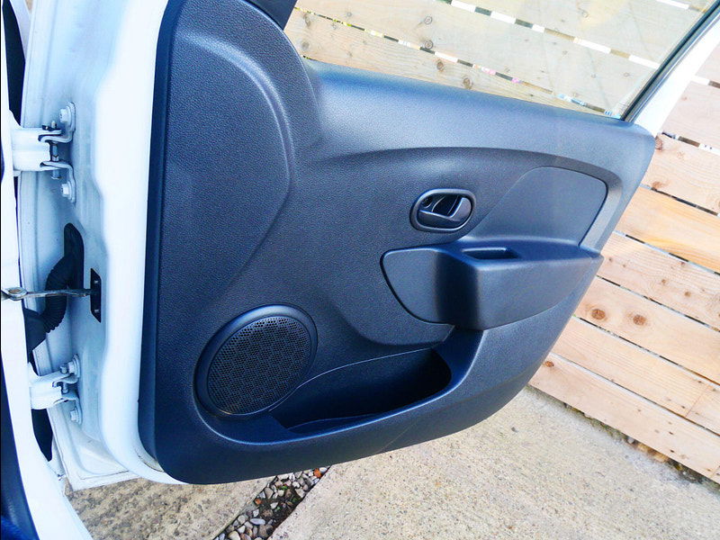 Dacia Sandero 1.2 Ambiance Hatchback 5dr Petrol Manual Euro 6 (75 ps) 5dr Manual 2025