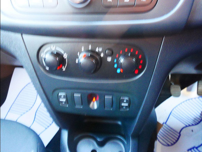 Dacia Sandero 1.2 Ambiance Hatchback 5dr Petrol Manual Euro 6 (75 ps) 5dr Manual 2025