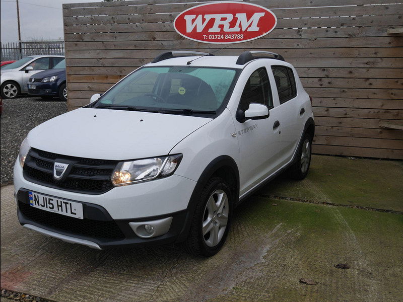 Dacia Sandero Stepway 0.9 TCe Ambiance Hatchback 5dr Petrol Manual Euro 5 (90 ps) 5dr Manual 2025