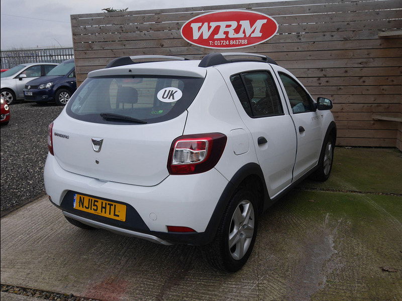 Dacia Sandero Stepway 0.9 TCe Ambiance Hatchback 5dr Petrol Manual Euro 5 (90 ps) 5dr Manual 2025