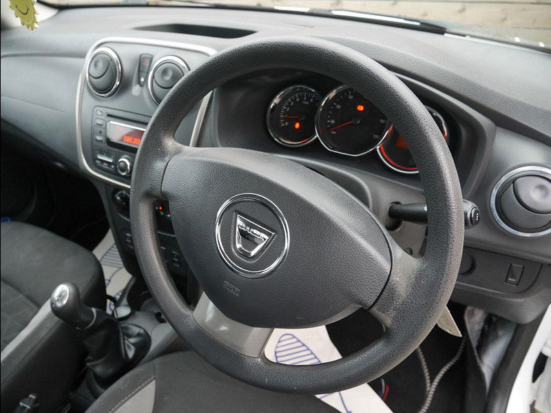 Dacia Sandero Stepway 0.9 TCe Ambiance Hatchback 5dr Petrol Manual Euro 5 (90 ps) 5dr Manual 2025