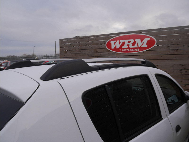 Dacia Sandero Stepway 0.9 TCe Ambiance Hatchback 5dr Petrol Manual Euro 5 (90 ps) 5dr Manual 2025