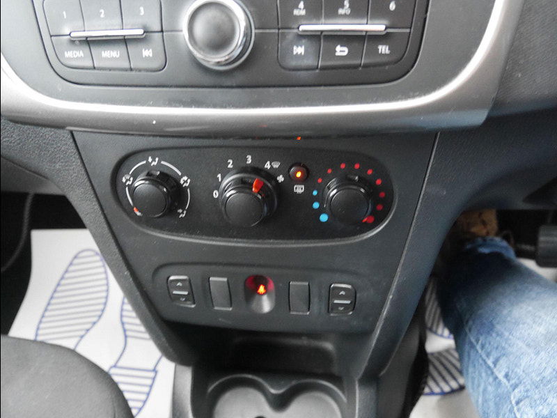 Dacia Sandero Stepway 0.9 TCe Ambiance Hatchback 5dr Petrol Manual Euro 5 (90 ps) 5dr Manual 2025