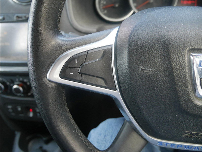 Dacia Sandero Stepway 0.9 TCe Laureate Hatchback 5dr Petrol Manual Euro 6 (s/s) (90 ps) 5dr Manual 2026