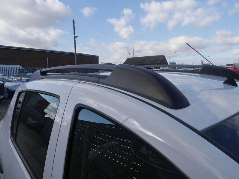 Dacia Sandero Stepway 0.9 TCe Laureate Hatchback 5dr Petrol Manual Euro 6 (s/s) (90 ps) 5dr Manual 2026