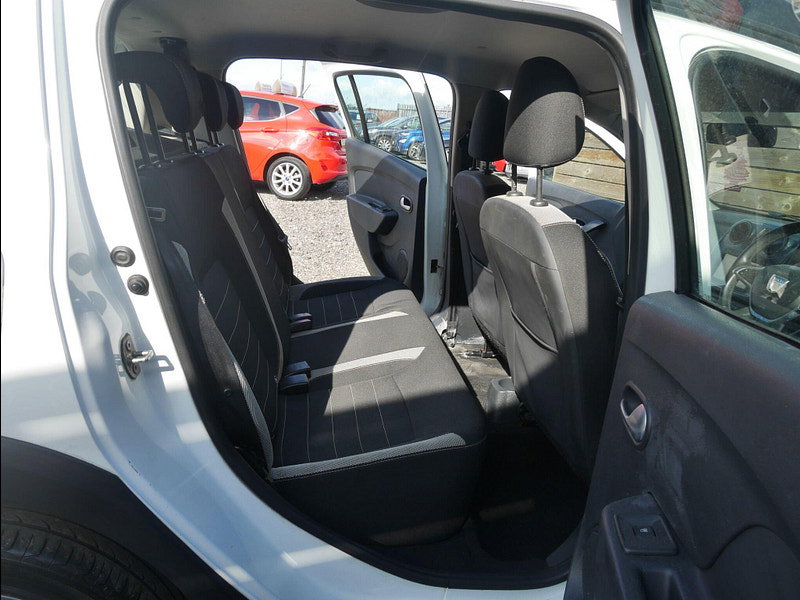 Dacia Sandero Stepway 0.9 TCe Laureate Hatchback 5dr Petrol Manual Euro 6 (s/s) (90 ps) 5dr Manual 2026