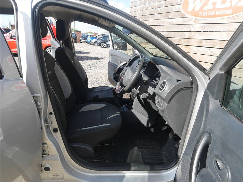Dacia Sandero Stepway 1.5 dCi Laureate Hatchback 5dr Diesel Manual Euro 6 (s/s) (90 ps) 5dr Manual 2026