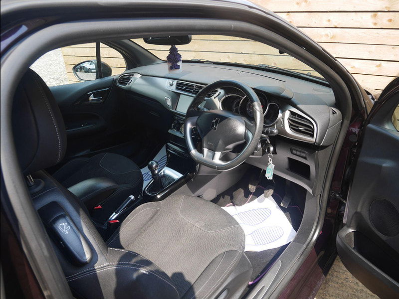 DS Automobiles DS 3 1.2 PureTech Chic Euro 6 3dr 3dr Manual 2025