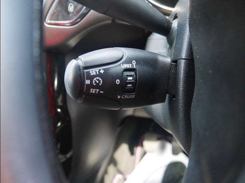 DS Automobiles DS 3 1.2 PureTech Chic Euro 6 3dr 3dr Manual 2025