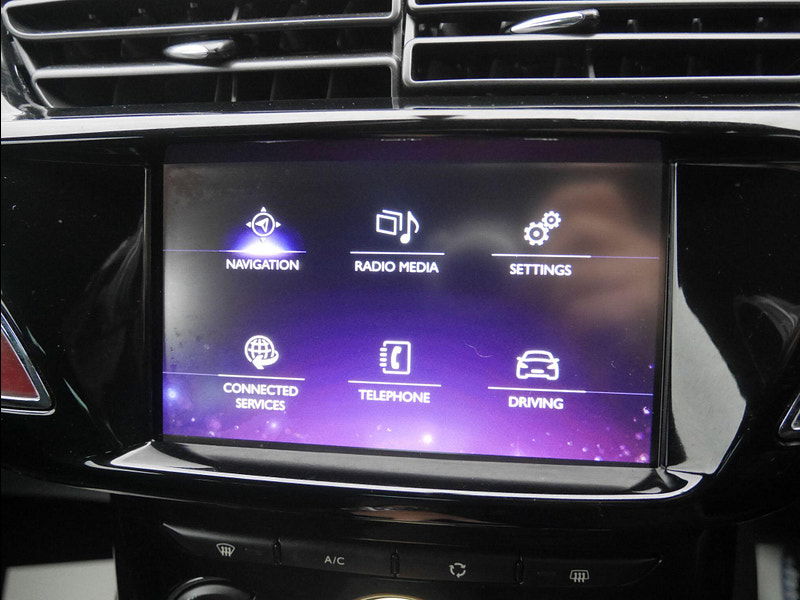 DS Automobiles DS 3 1.2 PureTech Connected Chic Hatchback 3dr Petrol Manual Euro 6 (s/s) (110 ps) 3dr Manual 2025