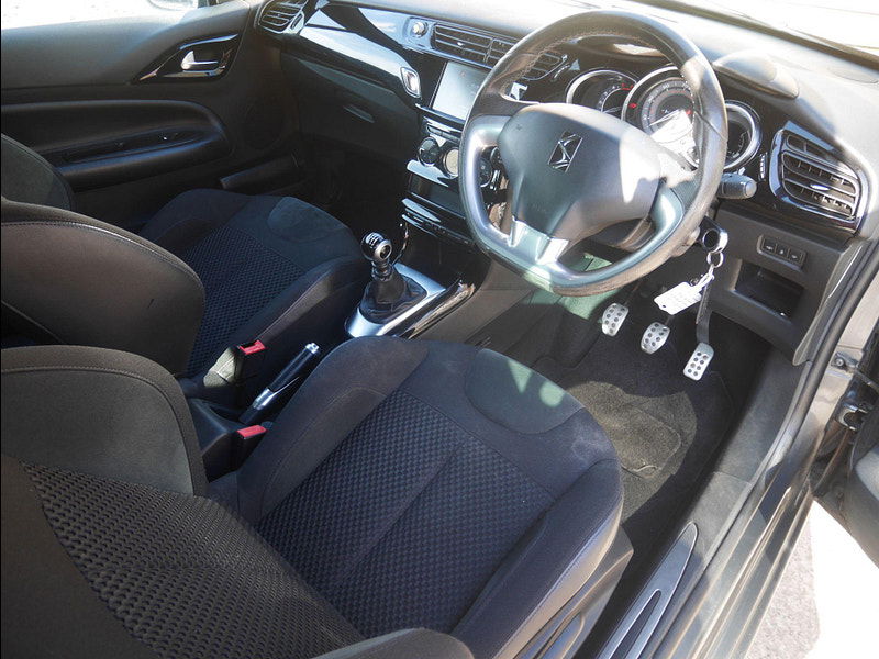 DS Automobiles Ds 3 cabrio 1.6 BlueHDi Prestige Cabriolet Euro 6 (s/s) 2dr 2dr Manual 2025