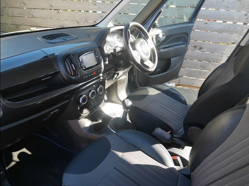 Fiat 500L 1.4 Pop Star MPV 5dr Petrol Manual Euro 6 (95 bhp) 5dr Manual 2026