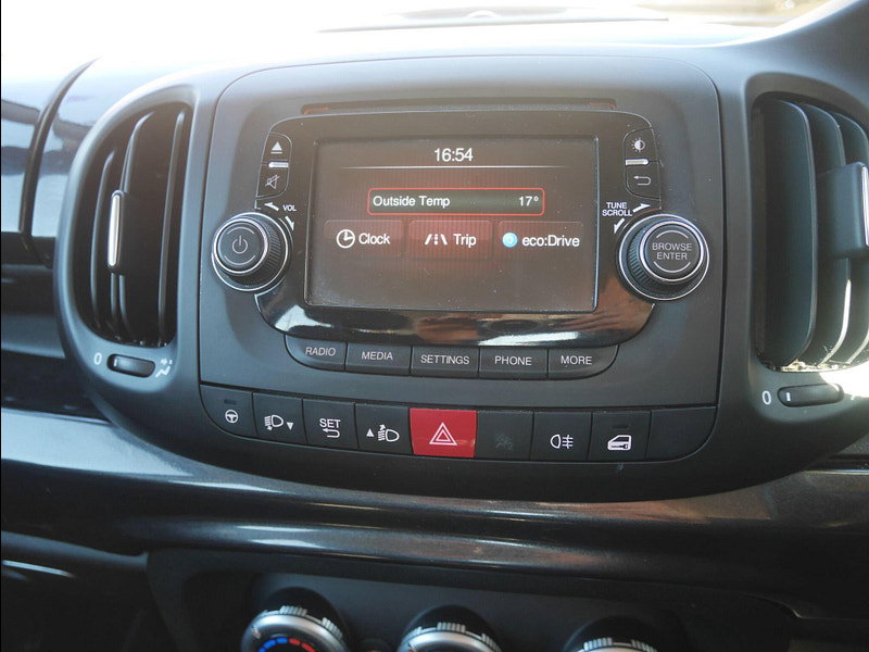 Fiat 500L 1.4 Pop Star MPV 5dr Petrol Manual Euro 6 (95 bhp) 5dr Manual 2026