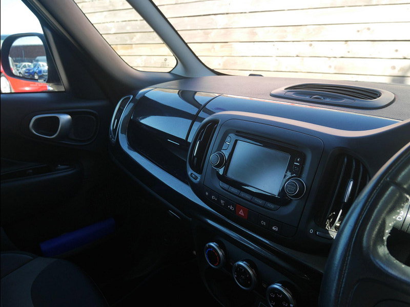 Fiat 500L 1.4 Pop Star MPV 5dr Petrol Manual Euro 6 (95 bhp) 5dr Manual 2026