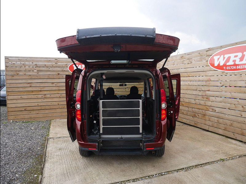 Fiat Doblo 1.4 16v MyLife (s/s) 5dr 5dr Manual 2025