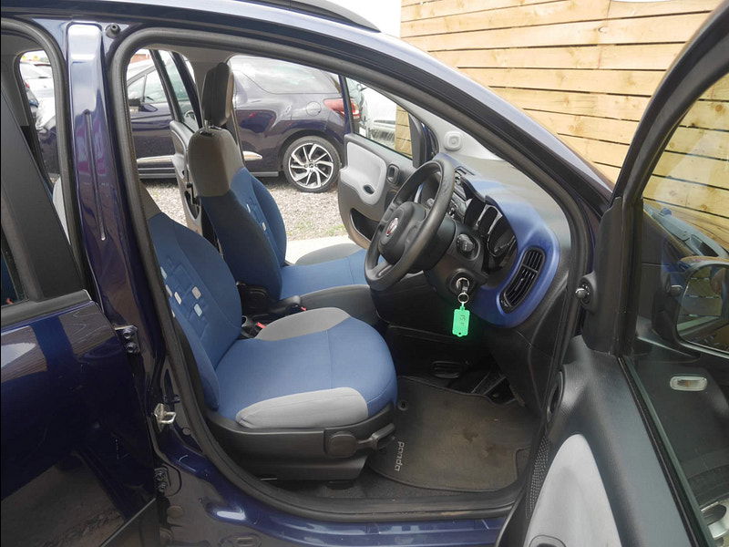 Fiat Panda 0.9 TwinAir Lounge Dualogic Euro 6 (s/s) 5dr 5dr Automatic 2025