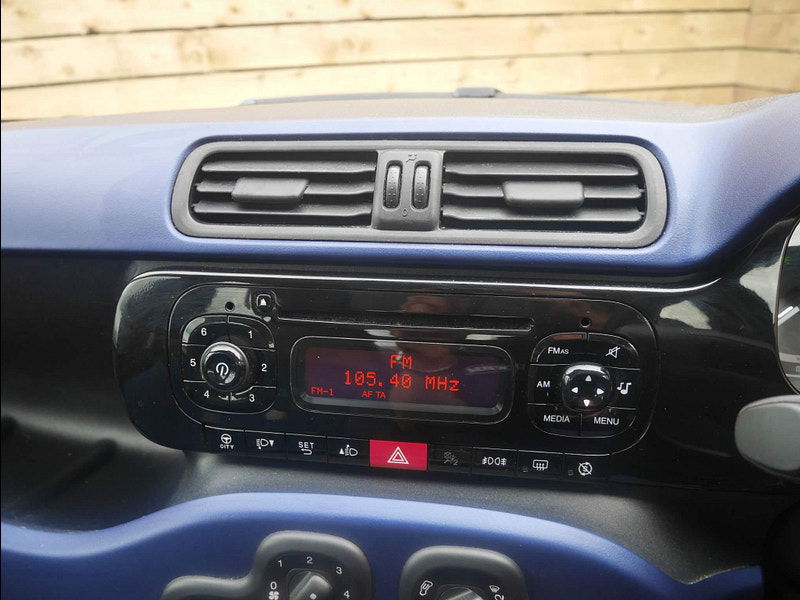 Fiat Panda 0.9 TwinAir Lounge Dualogic Euro 6 (s/s) 5dr 5dr Automatic 2025