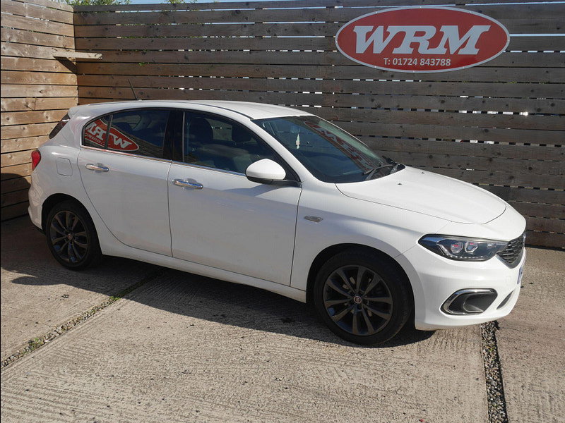 Fiat Tipo 1.3 MultiJetII Lounge Hatchback 5dr Diesel Manual Euro 6 (s/s) (95 ps) 5dr Manual 2026