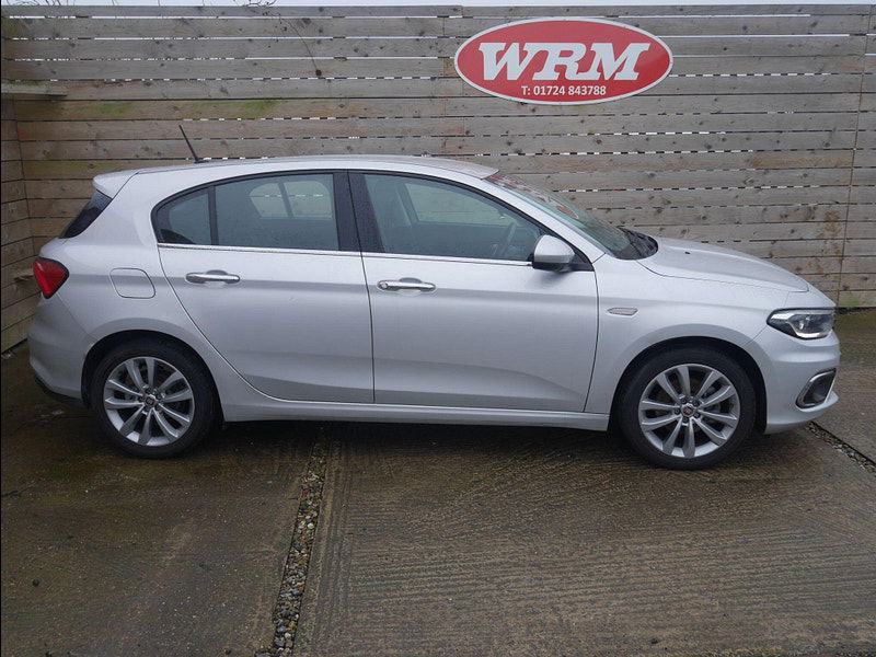 Fiat Tipo 1.3 MultiJetII Lounge Hatchback 5dr Diesel Manual Euro 6 (s/s) (95 ps) 5dr Manual 2026