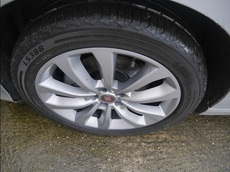 Fiat Tipo 1.3 MultiJetII Lounge Hatchback 5dr Diesel Manual Euro 6 (s/s) (95 ps) 5dr Manual 2026