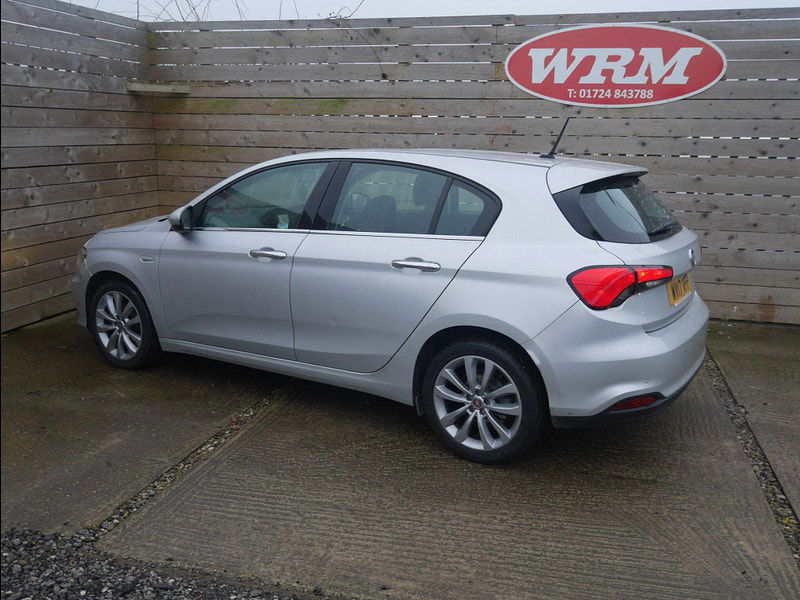 Fiat Tipo 1.3 MultiJetII Lounge Hatchback 5dr Diesel Manual Euro 6 (s/s) (95 ps) 5dr Manual 2026