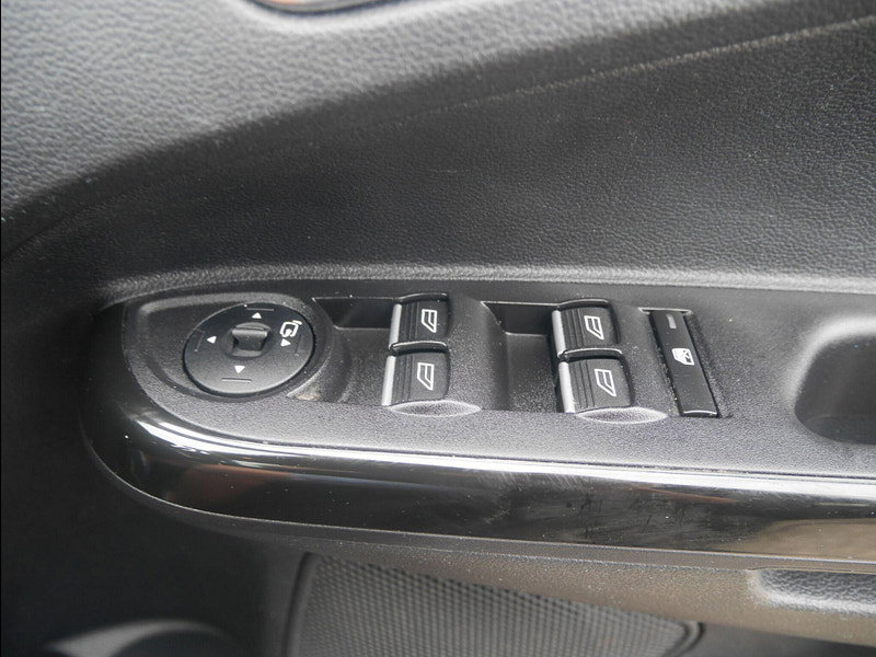 Ford B-Max 1.0T EcoBoost Titanium MPV 5dr Petrol Manual Euro 5 (s/s) (125 ps) 5dr Manual 2026