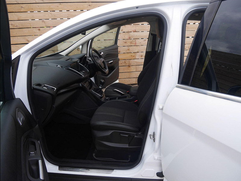 Ford C-Max 1.5 TDCi Titanium X Euro 6 (s/s) 5dr 5dr Manual 2025