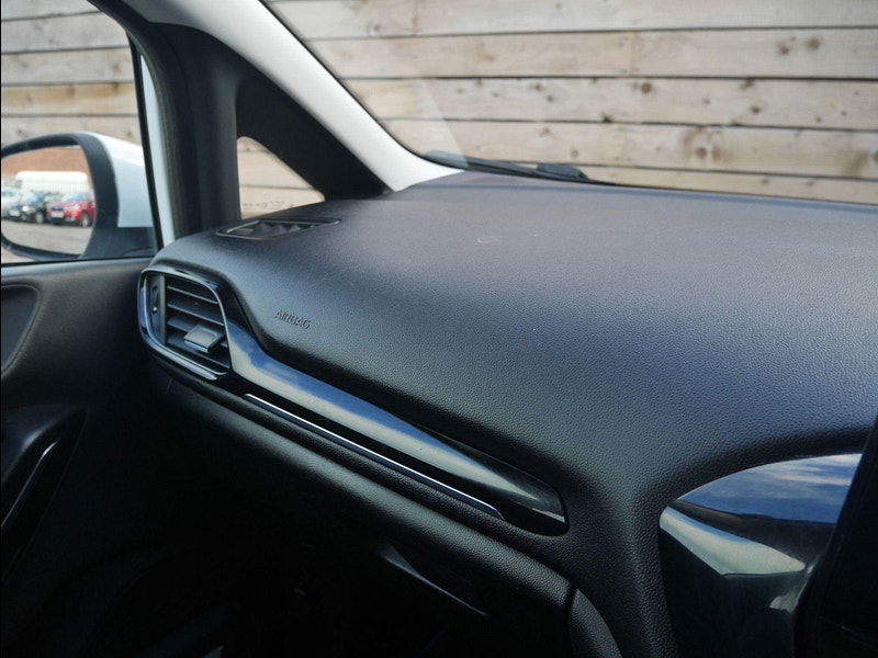 Ford Fiesta 1.0T EcoBoost GPF Zetec Hatchback 5dr Petrol Manual Euro 6 (s/s) (100 ps) 5dr Manual 2025