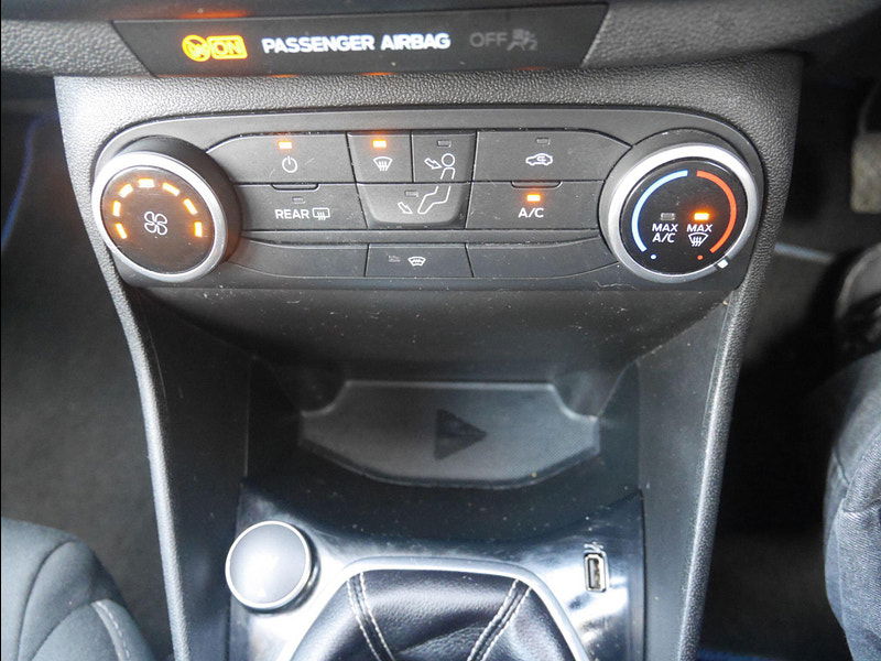 Ford Fiesta 1.0T EcoBoost GPF Zetec Hatchback 5dr Petrol Manual Euro 6 (s/s) (100 ps) 5dr Manual 2025