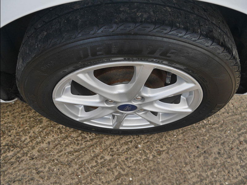 Ford Fiesta 1.0T EcoBoost GPF Zetec Hatchback 5dr Petrol Manual Euro 6 (s/s) (100 ps) 5dr Manual 2025