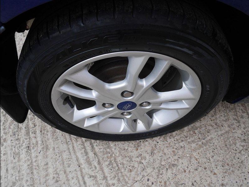 Ford Fiesta 1.0T EcoBoost Zetec Euro 6 (s/s) 5dr 5dr Manual 2025