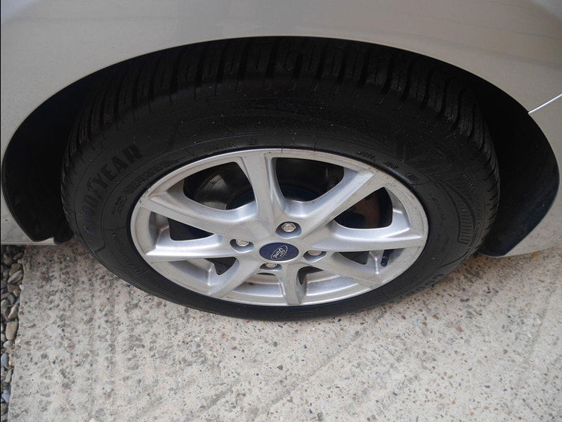 Ford Fiesta 1.0T EcoBoost Zetec Euro 6 (s/s) 5dr 5dr Manual 2025