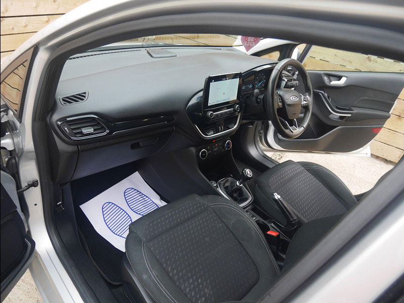 Ford Fiesta 1.0T EcoBoost Zetec Euro 6 (s/s) 5dr 5dr Manual 2025