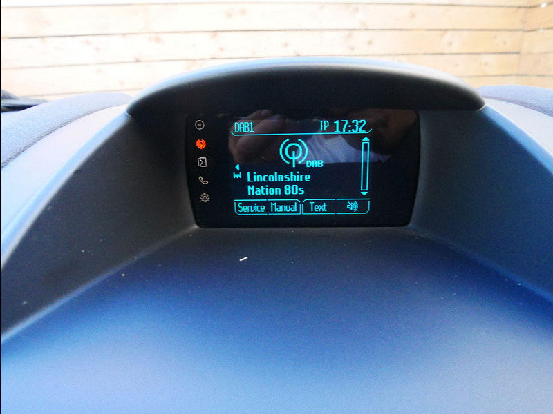 Ford Fiesta 1.0T EcoBoost Zetec Euro 6 (s/s) 5dr 5dr Manual 2025