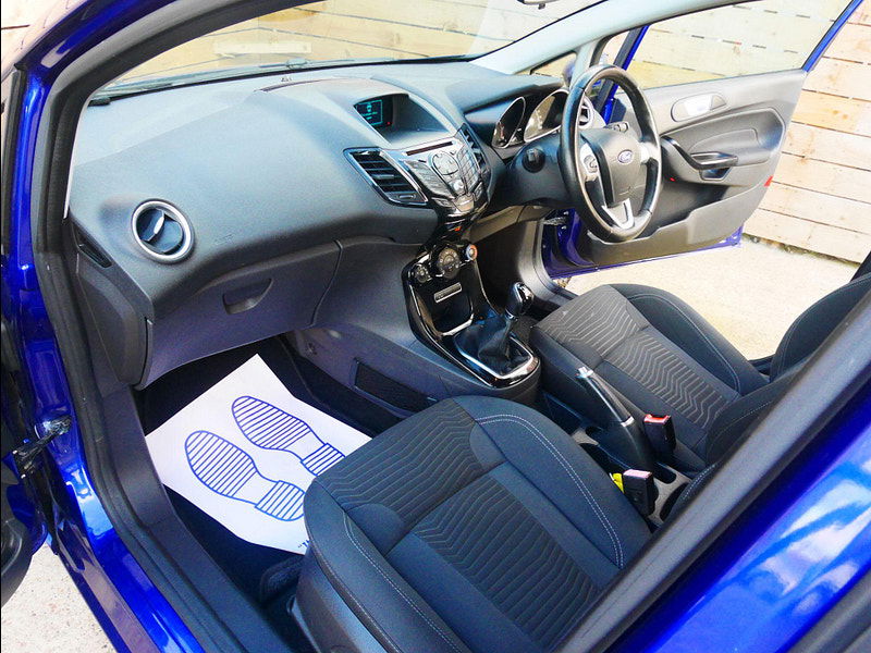 Ford Fiesta 1.0T EcoBoost Zetec Euro 6 (s/s) 5dr 5dr Manual 2025