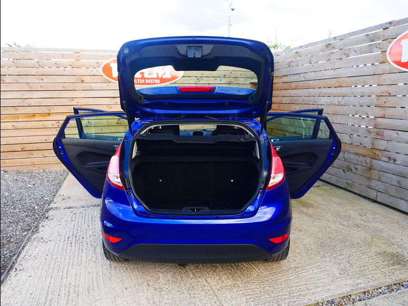 Ford Fiesta 1.0T EcoBoost Zetec Euro 6 (s/s) 5dr 5dr Manual 2025