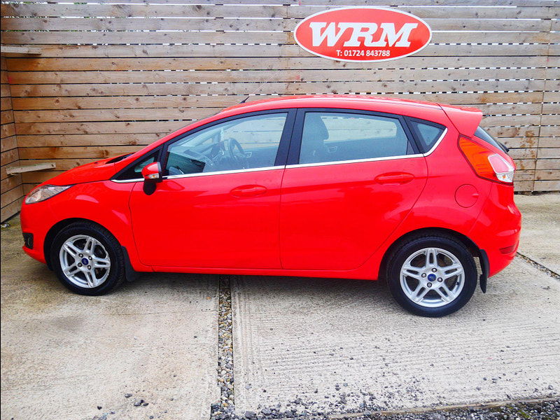 Ford Fiesta 1.0T EcoBoost Zetec Hatchback 5dr Petrol Manual Euro 5 (s/s) (100 ps) 5dr Manual 2025