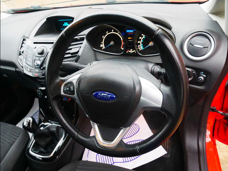 Ford Fiesta 1.0T EcoBoost Zetec Hatchback 5dr Petrol Manual Euro 5 (s/s) (100 ps) 5dr Manual 2025