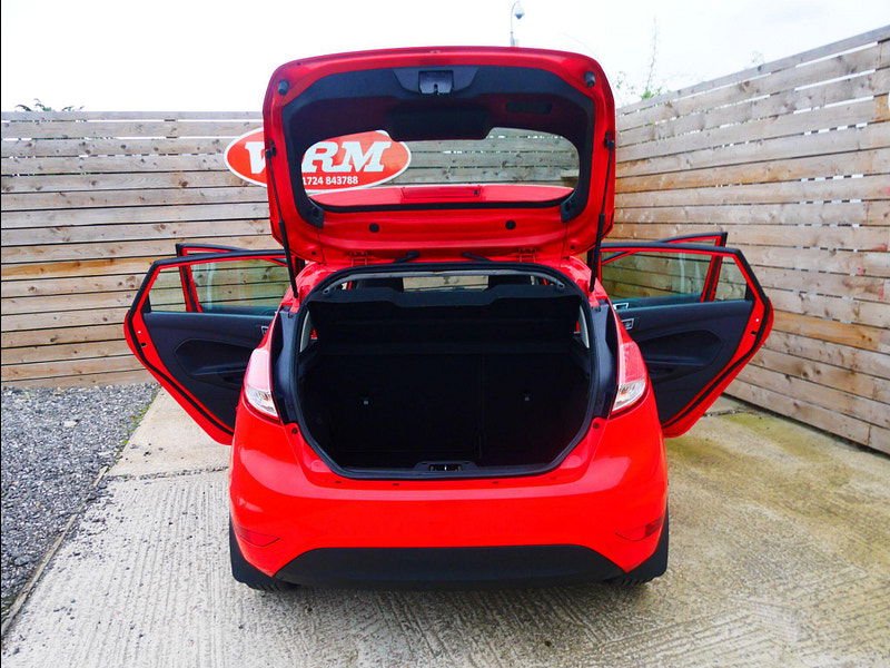 Ford Fiesta 1.0T EcoBoost Zetec Hatchback 5dr Petrol Manual Euro 5 (s/s) (100 ps) 5dr Manual 2025