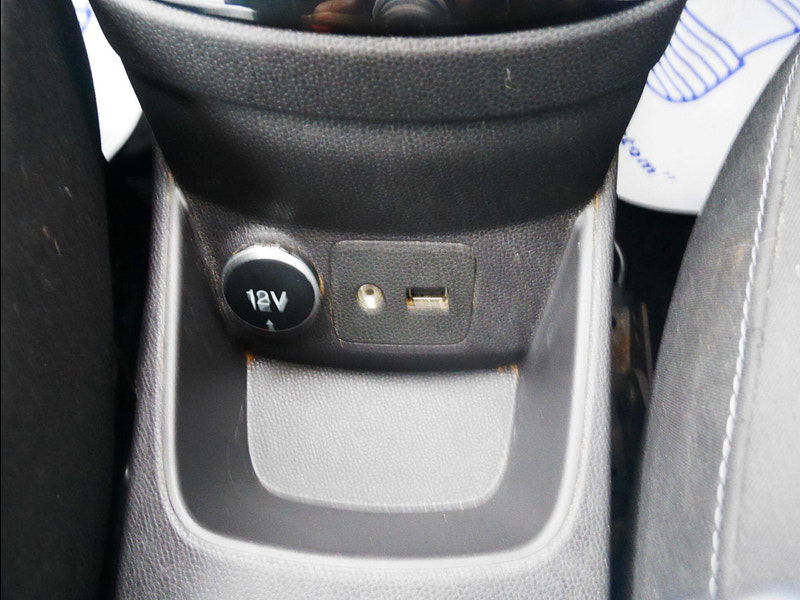 Ford Fiesta 1.0T EcoBoost Zetec Hatchback 5dr Petrol Manual Euro 5 (s/s) (100 ps) 5dr Manual 2025