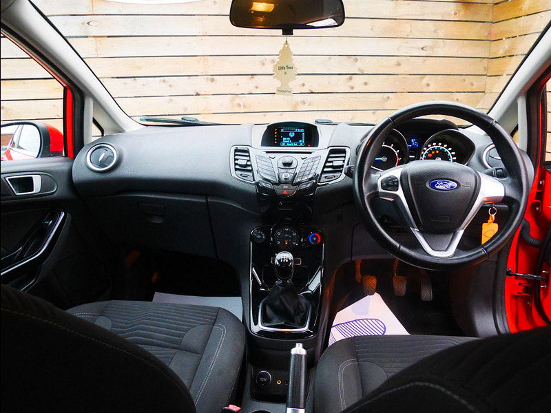 Ford Fiesta 1.0T EcoBoost Zetec Hatchback 5dr Petrol Manual Euro 5 (s/s) (100 ps) 5dr Manual 2025