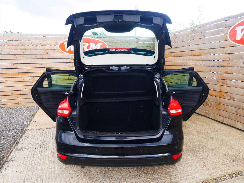 Ford Focus 1.0T EcoBoost Titanium Hatchback 5dr Petrol Manual Euro 6 (s/s) (125 ps) 5dr Manual 2025