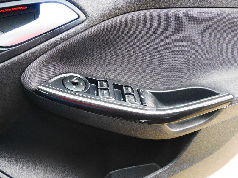 Ford Focus 1.0T EcoBoost Titanium Hatchback 5dr Petrol Manual Euro 6 (s/s) (125 ps) 5dr Manual 2025