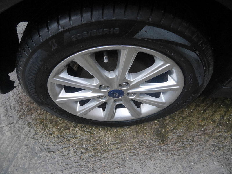 Ford Focus 1.0T EcoBoost Titanium Hatchback 5dr Petrol Manual Euro 6 (s/s) (125 ps) 5dr Manual 2026