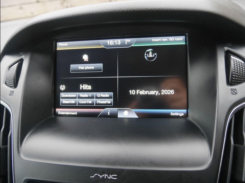 Ford Focus 1.0T EcoBoost Zetec Hatchback 5dr Petrol Manual Euro 6 (s/s) (100 ps) 5dr Manual 2026